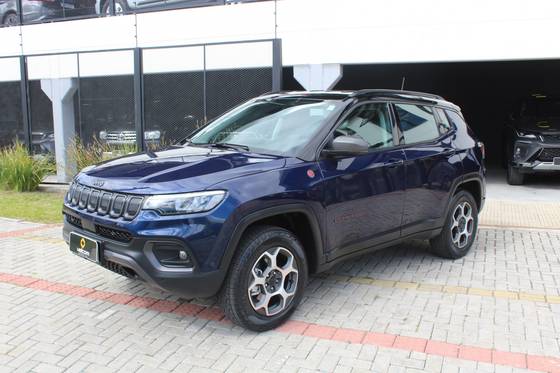 JEEP COMPASS 2.0 TD350 TURBO DIESEL TRAILHAWK AT9 JEEP COMPASS 2.0 TD350 TURBO DIESEL TRAILHAWK AT9